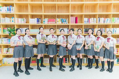 宝山初中毕业照集体照拍摄